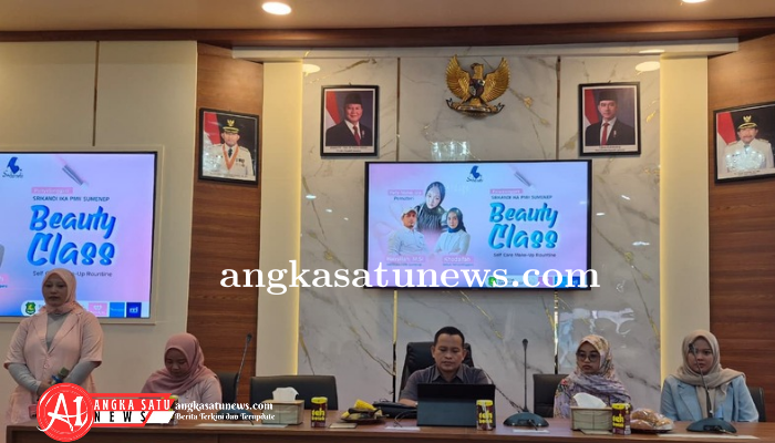 Hari Ibu 2025, Self Make Up Srikandi IKAPMII Sumenep Didukung Arina Hidayah Skin Care